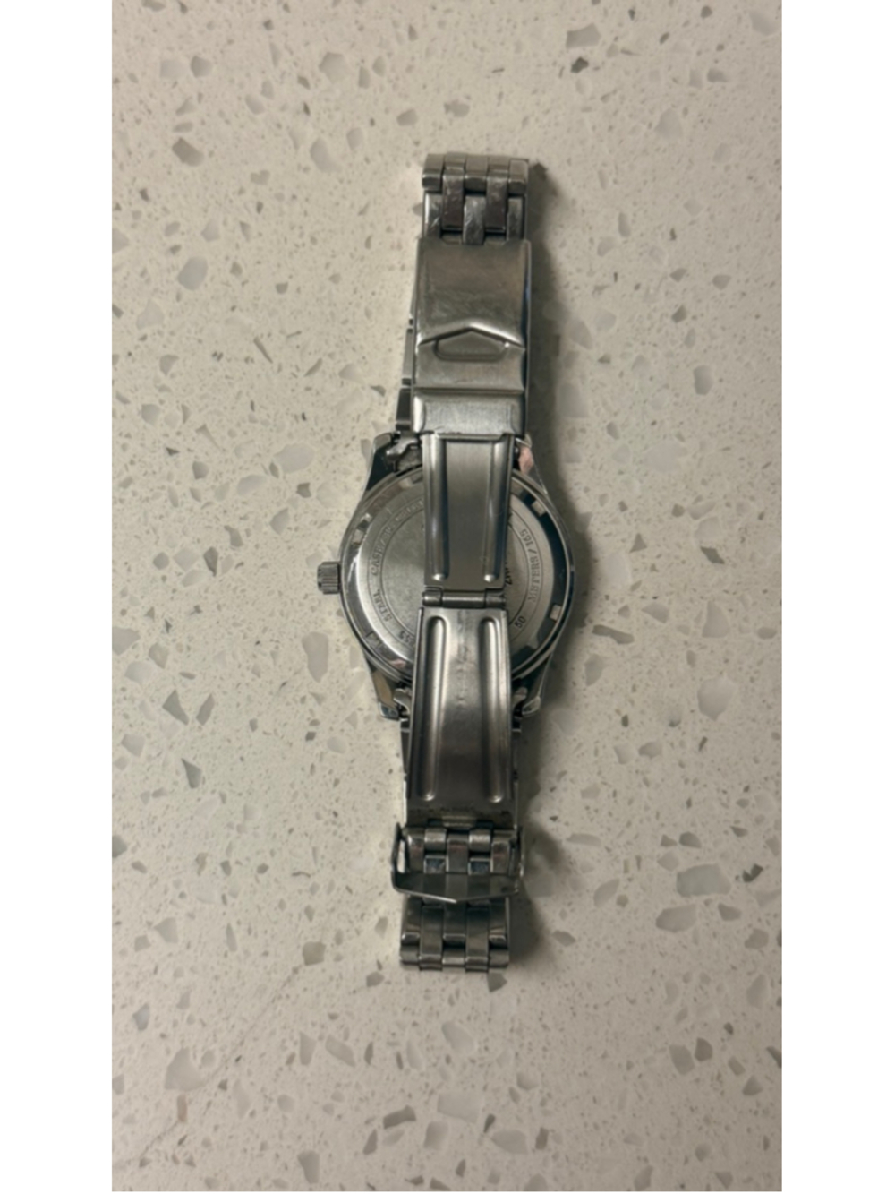 Relic Men's Stainless Steel Watch Silver Tone Date Window - Picture 3 of 8